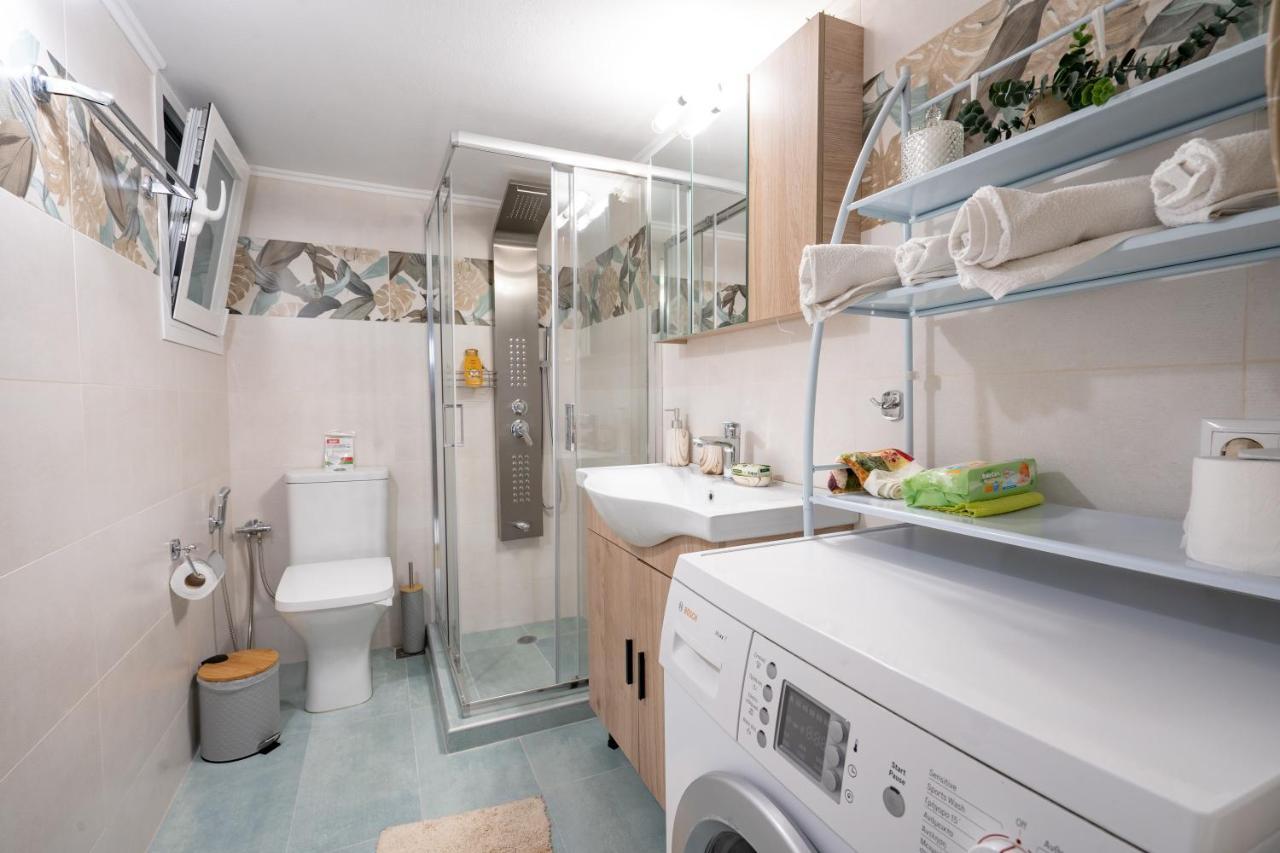 Pasalimani 1 Bedroom 4 Persons Apartment Pire Dış mekan fotoğraf